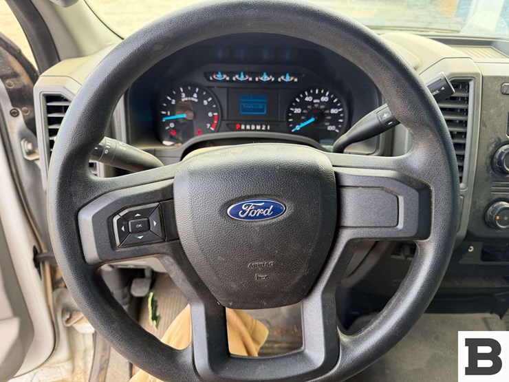 2019-ford-f350-image-25