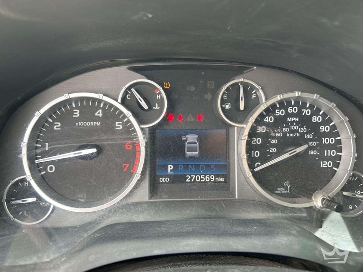 2014-toyota-tundra-image-14