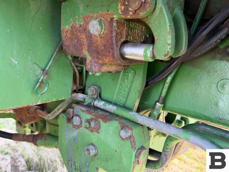 john-deere-2840-image-34