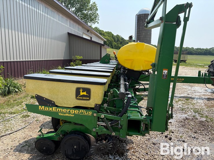 john-deere-1760-image-14