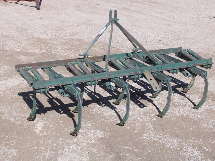 dearborn-10-95-image-3