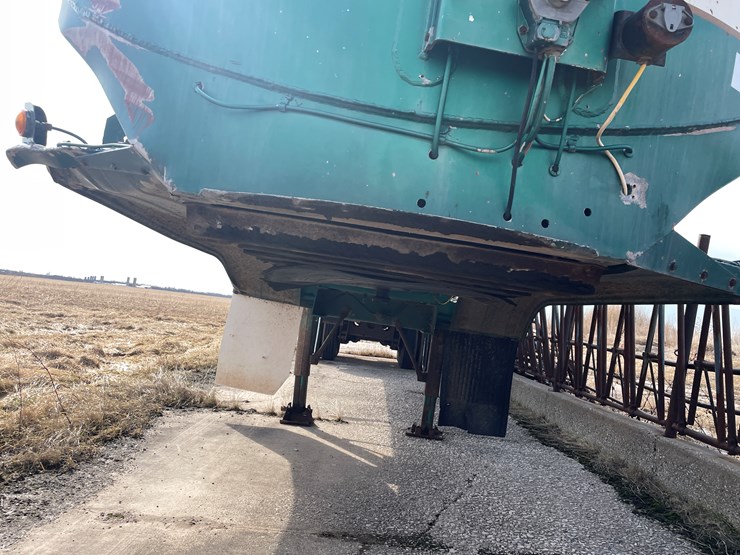 1978-fruehauf-tanker-image-49