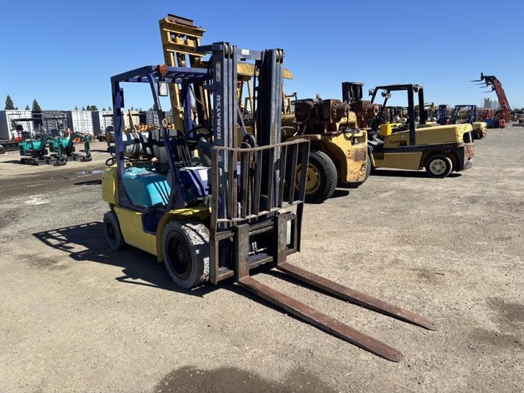 komatsu-fg25t-12-image-2