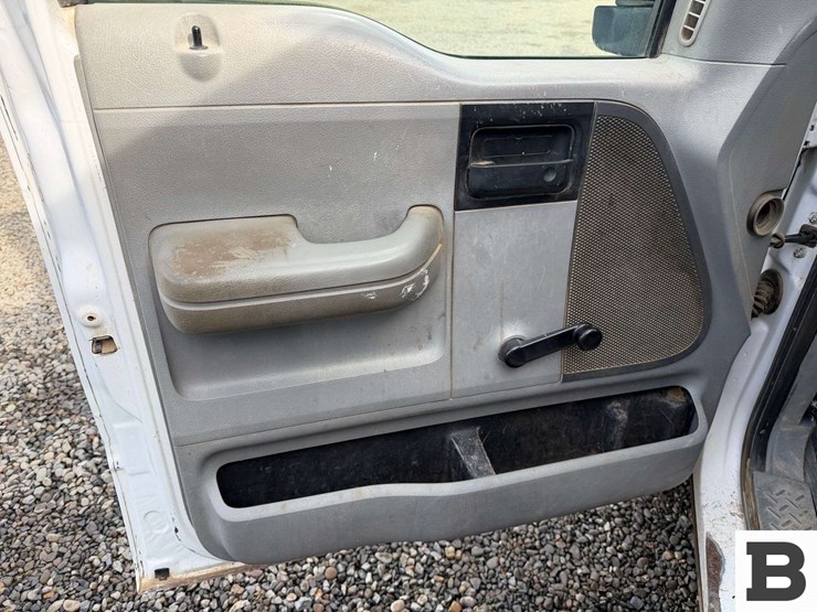 2008-ford-f150-image-24