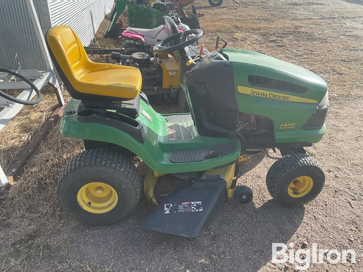 john-deere-la-image-4