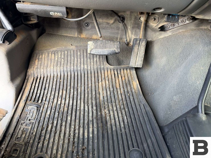 2002-ford-f250-image-31