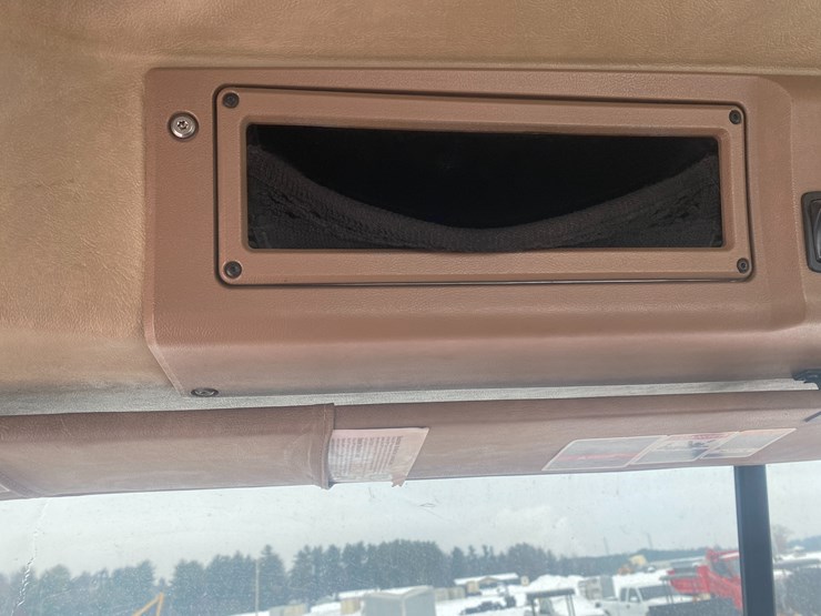 #1145-•-2009-mack-gu713-semi-tractor-(has-wi-title)-(mosinee,-wi)-image-99