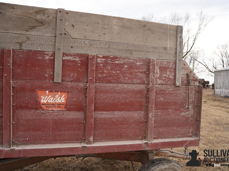 walsh-mfg-barge-box-w/hoist-image-19
