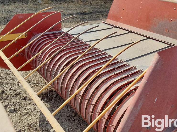 new-holland-144-image-20