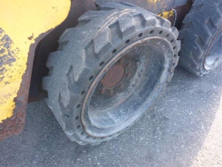 2008-volvo-mc70b-image-37