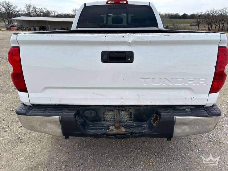 2014-toyota-tundra-image-22