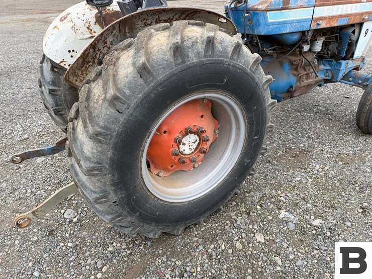 1985-ford-4610-image-20