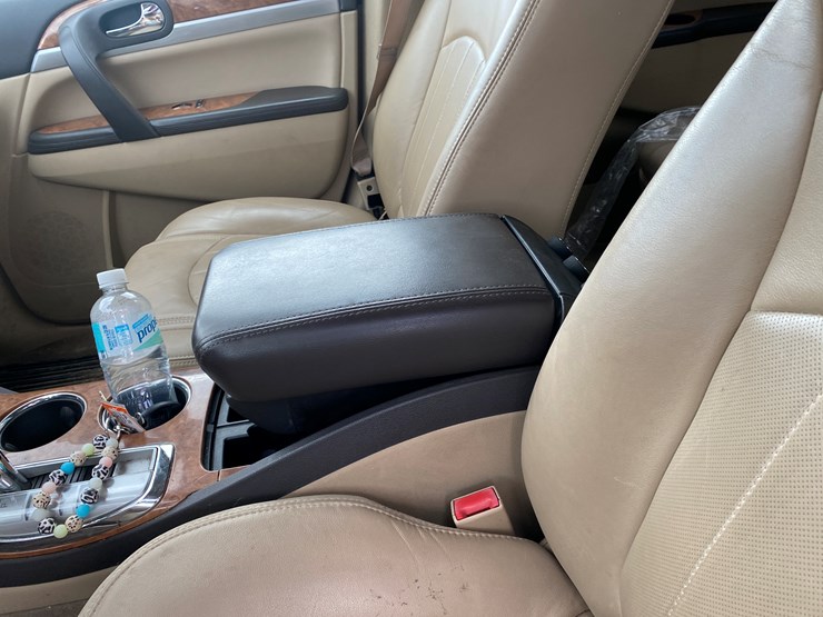 2012-buick-enclave-image-26