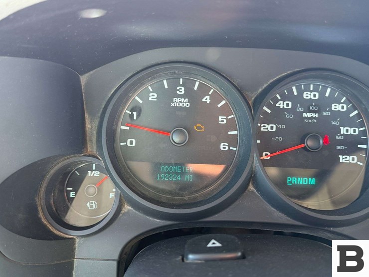 2012-chevrolet-silverado-1500-image-29