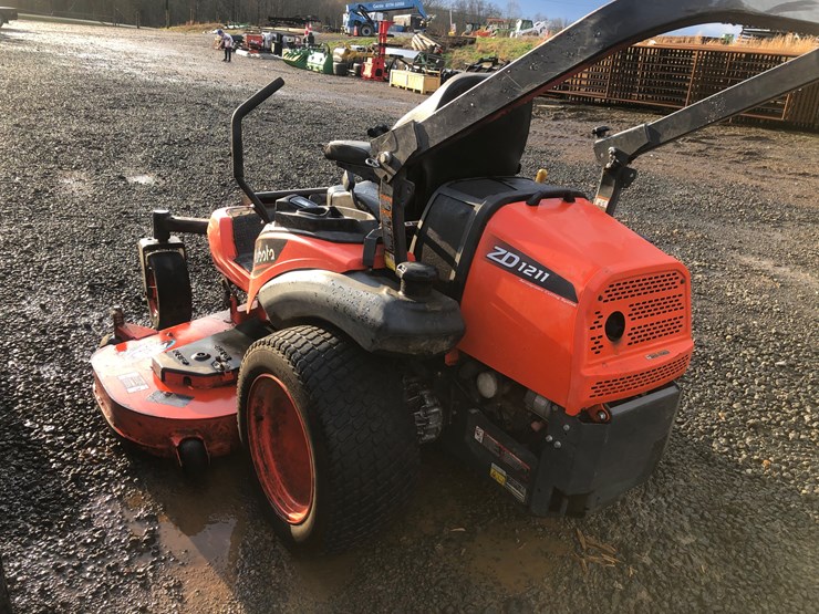 kubota-zd1211-image-4