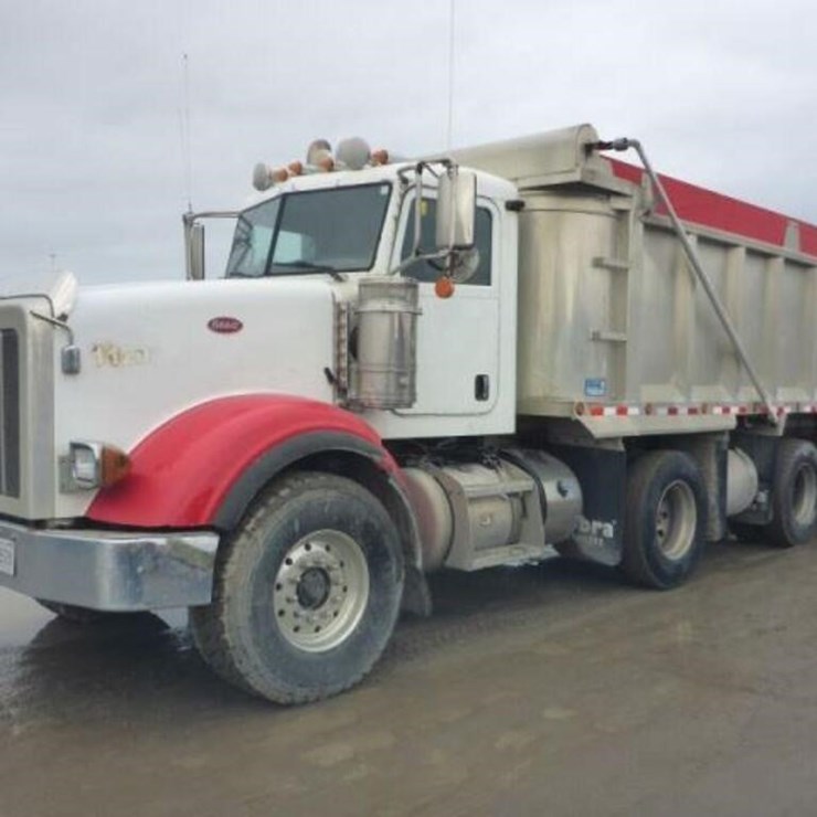 2015 PETERBILT 367