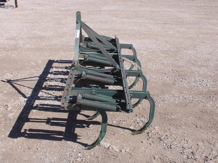 dearborn-10-95-image-2