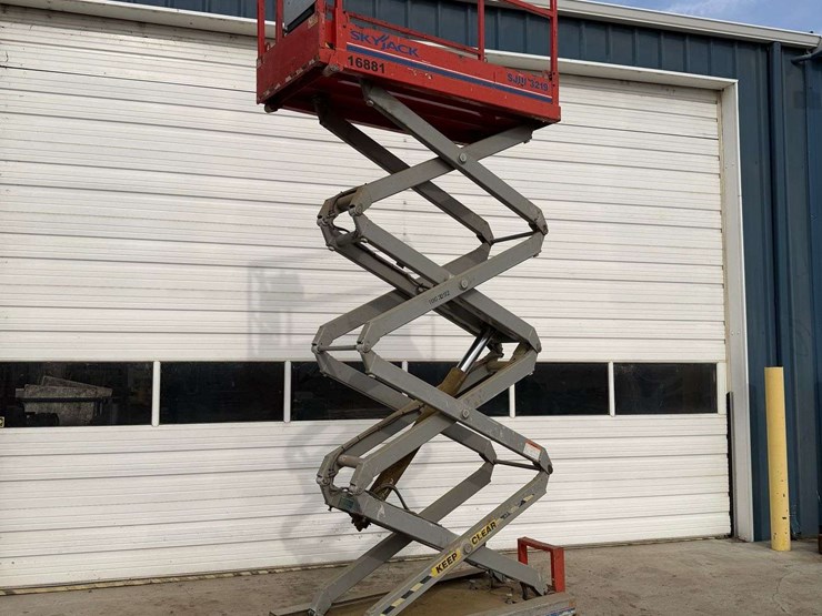 2008-skyjack-sjiii3219-image-16