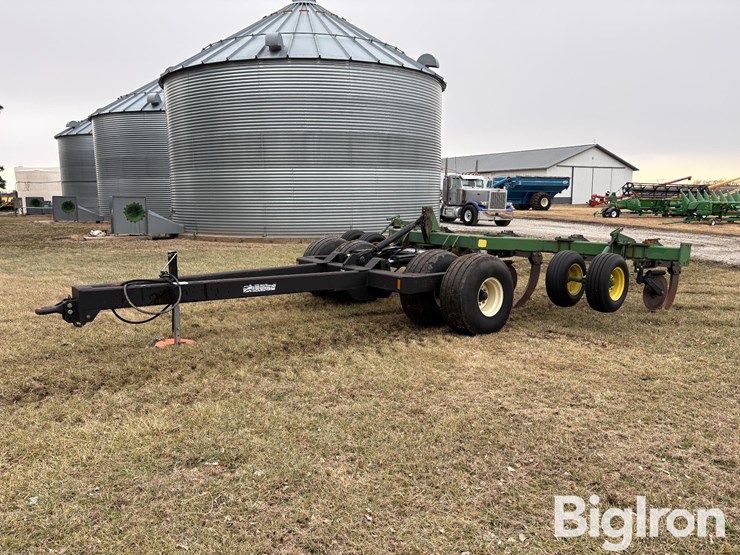 john-deere-915-image-1