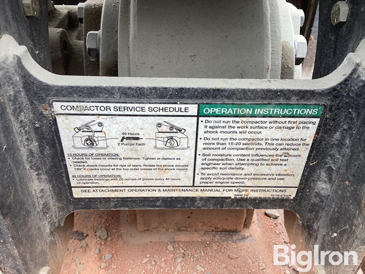 2012-bobcat-e35-image-14