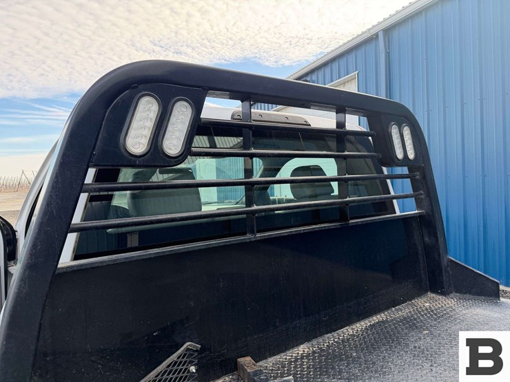 2019-ford-f350-image-35