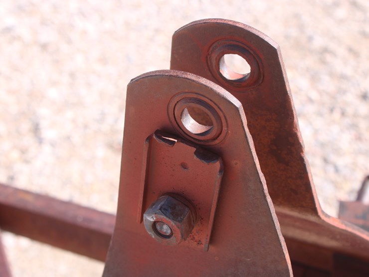 #2043-•-dearborn-2-bottom-plow-image-9