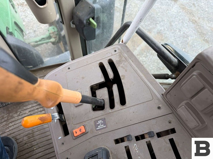 2017-john-deere-6130m-image-59