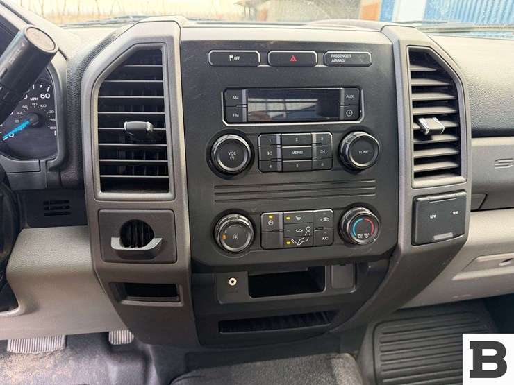 2019-ford-f350-image-23