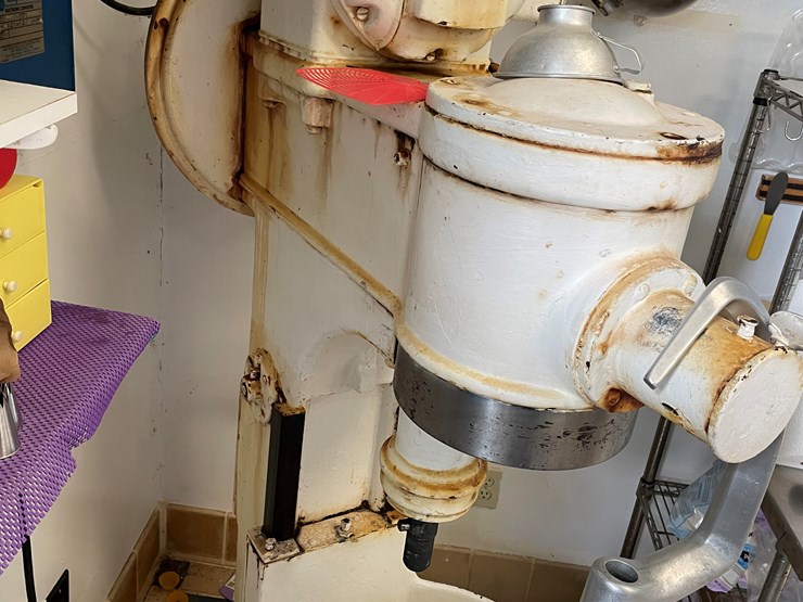 #6001-•-hobart-80-qt-commercial-mixer-(jacksonport,-wi)-image-2