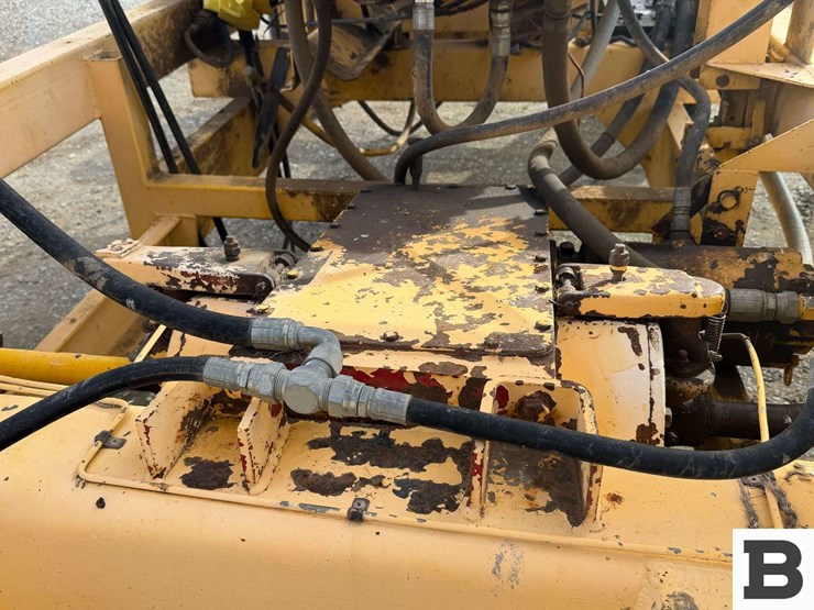 1995-international-915-image-20