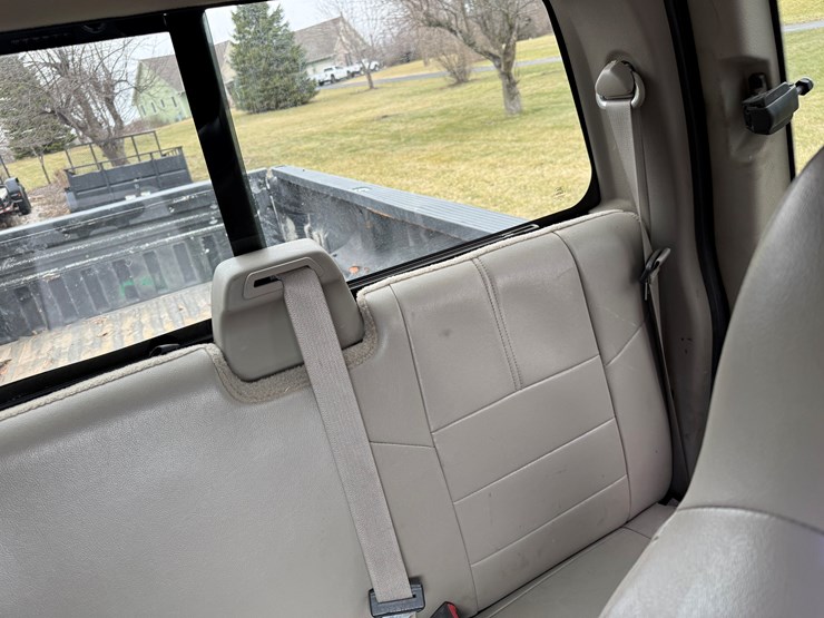 2010-ford-f350-image-16