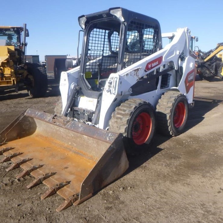 2021 BOBCAT S590