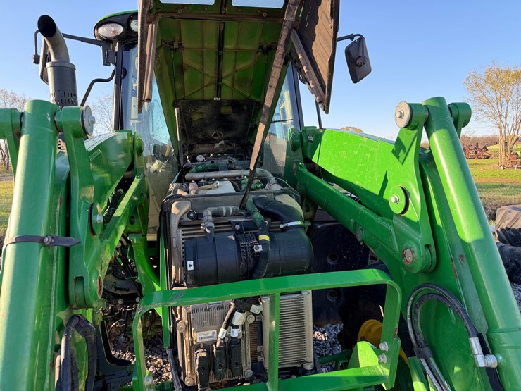 2017-john-deere-6120m-image-60