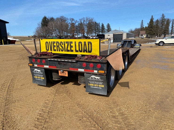 #1100-•-2010-witzco-rg-50-tri-axle-lowboy-semi-trailer-(has-wi-title)-(colfax,-wi)-image-8