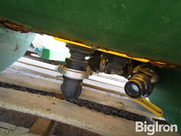 john-deere-8335r-image-15