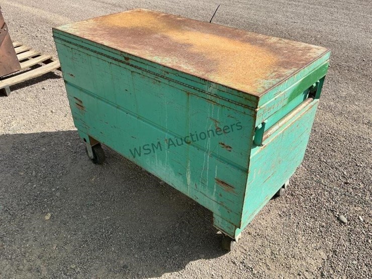 tool-storage-chest-image-4