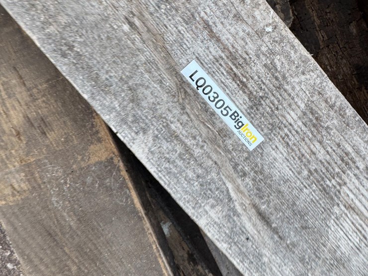 pile-of-dimensional-lumber-image-4