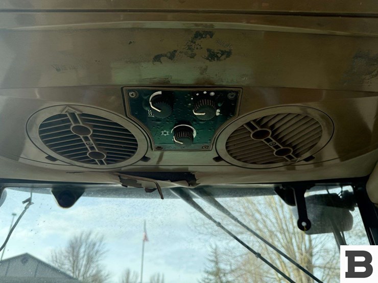 1996-john-deere-5400n-image-51