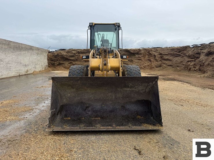 caterpillar-928g-image-9