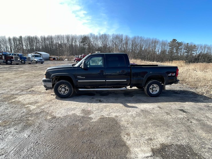 2007-chevrolet-2500hd-image-8