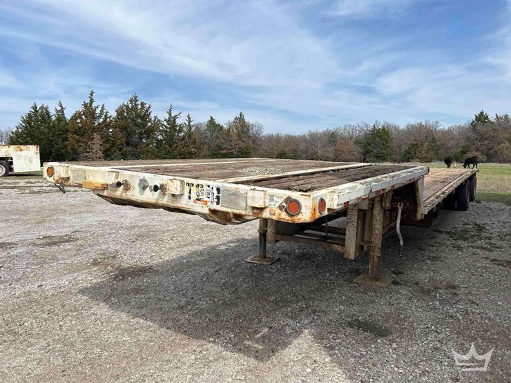 1993-transcraft-dtl140w2-38ft-60-ton-spread-axle-step-deck-t/a-trailer-image-1