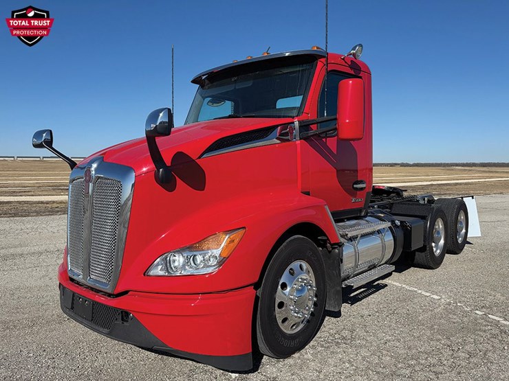 2023-kenworth-t680-image-1