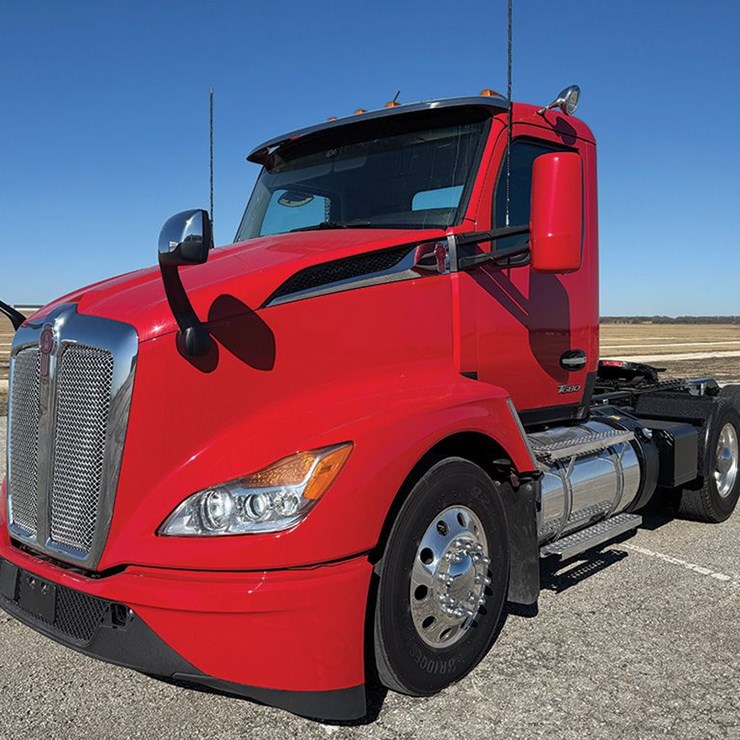 2023 KENWORTH T680