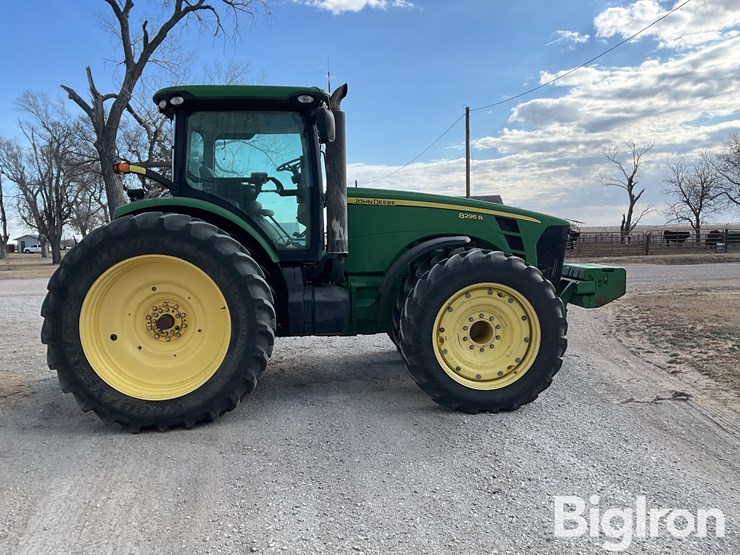2009-john-deere-8295r-image-4