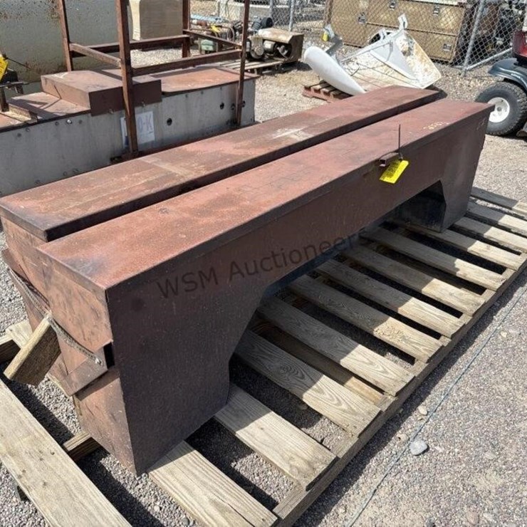 STEEL TRAILER TOOLBOX FENDERS