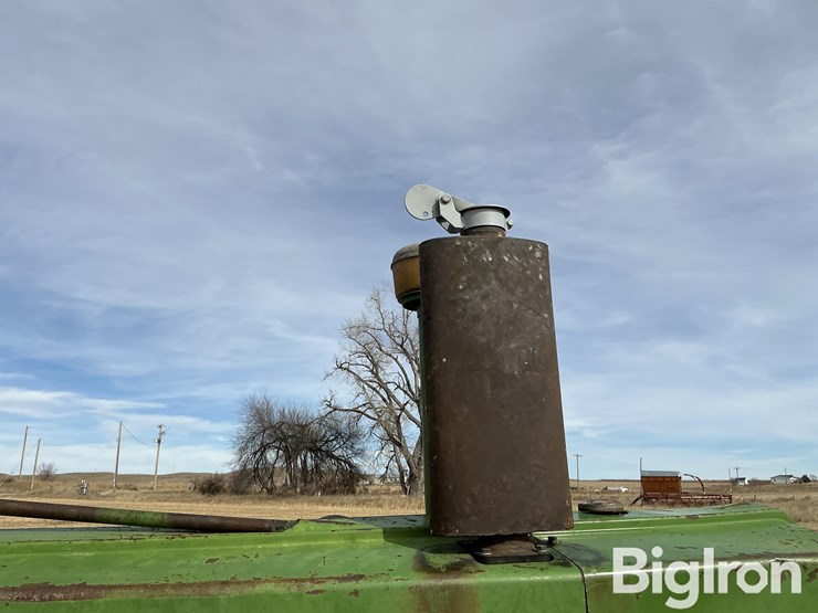 1957-john-deere-720-image-14