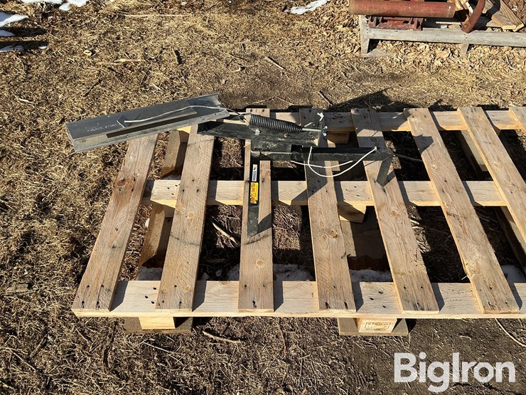 hoppes-blue-rock-thrower-image-8