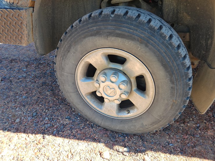 2009-dodge-ram-2500-image-30