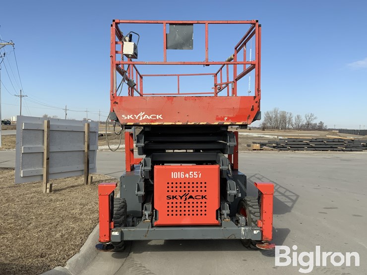 massey-ferguson-730-image-2