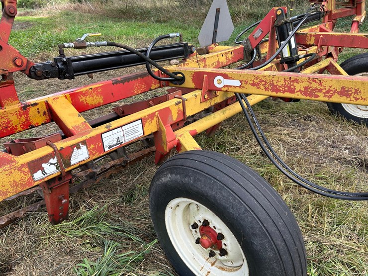 unverferth--single-basket-crumbler-image-2